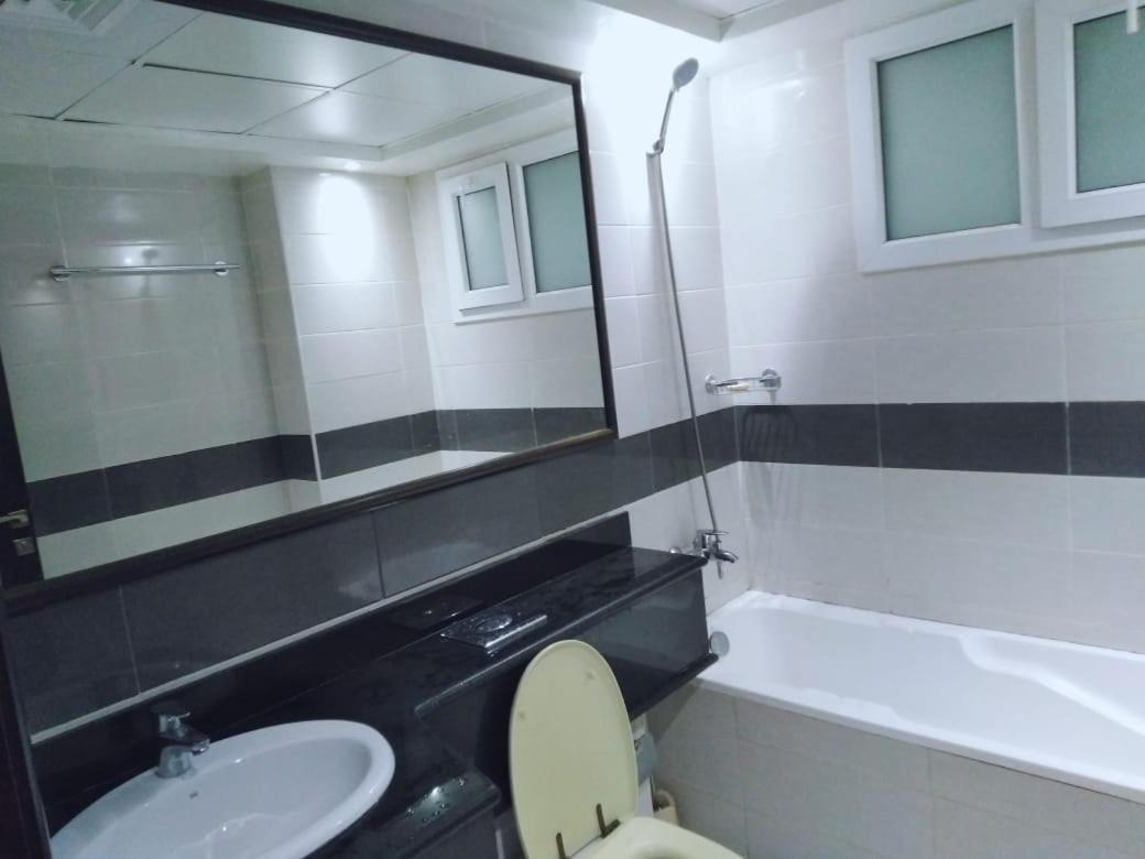 Good Luck Homes Shared Apartments Dubai Buitenkant foto